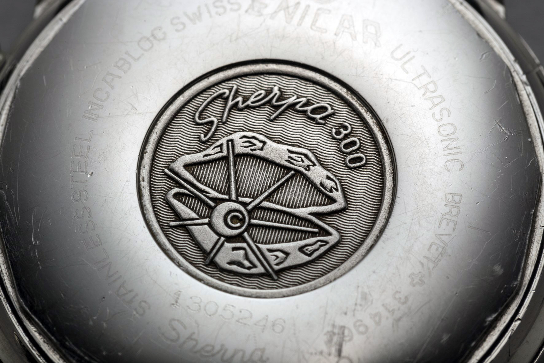 Enicar_Jet_Graph_MKII_back